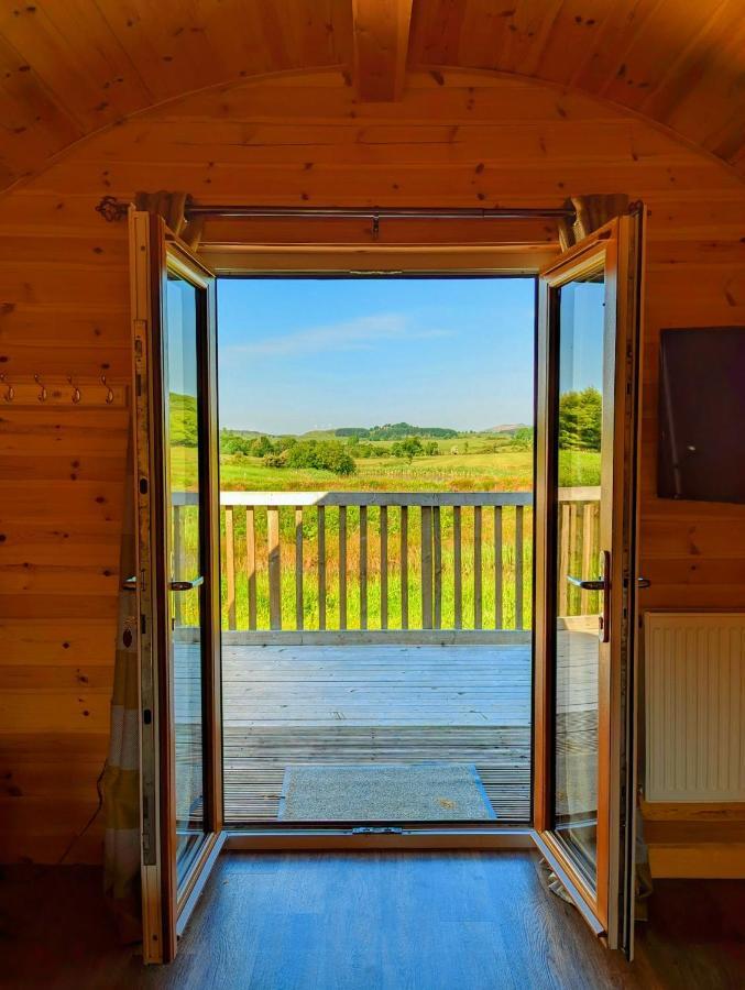 Pond View Pod 3 With Private Hot Tub -Fife - Loch Leven - Lomond Hills Vila Kelty Exterior foto